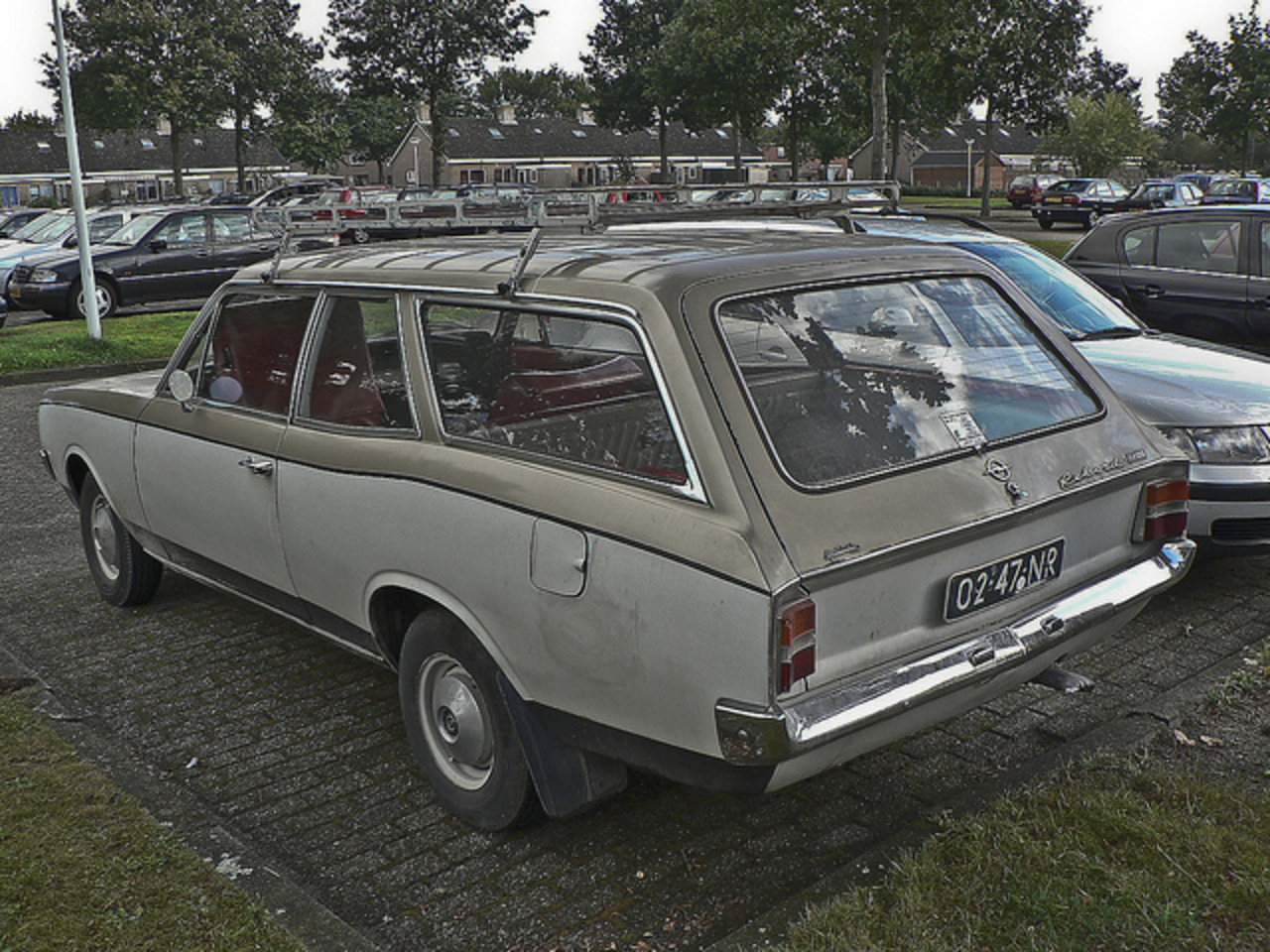 Opel Rekord Caravan 1700 (1970) (b) / Flickr - Partage de photos!