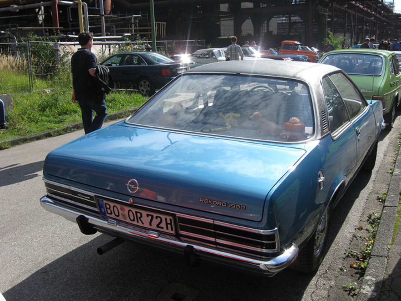 Opel Rekord 1900 Coupé 1972 / Flickr - Partage de photos!