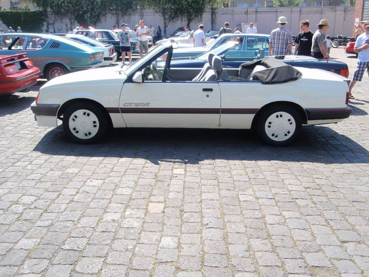 Opel Ascona-C, Cabriolet / Flickr - Partage de photos!