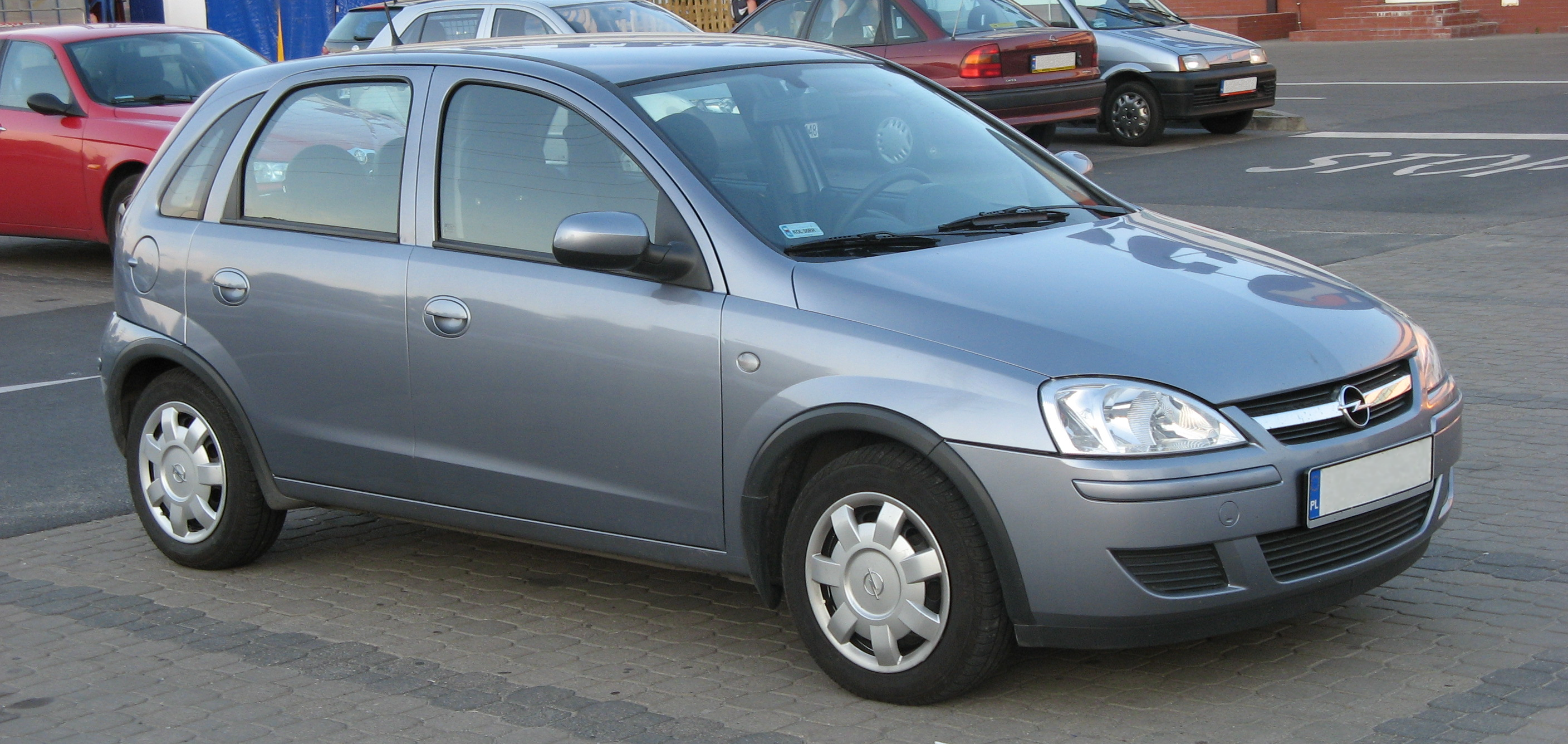 Dossier: Opel Corsa C 5 portes.png - Wikimedia Commons