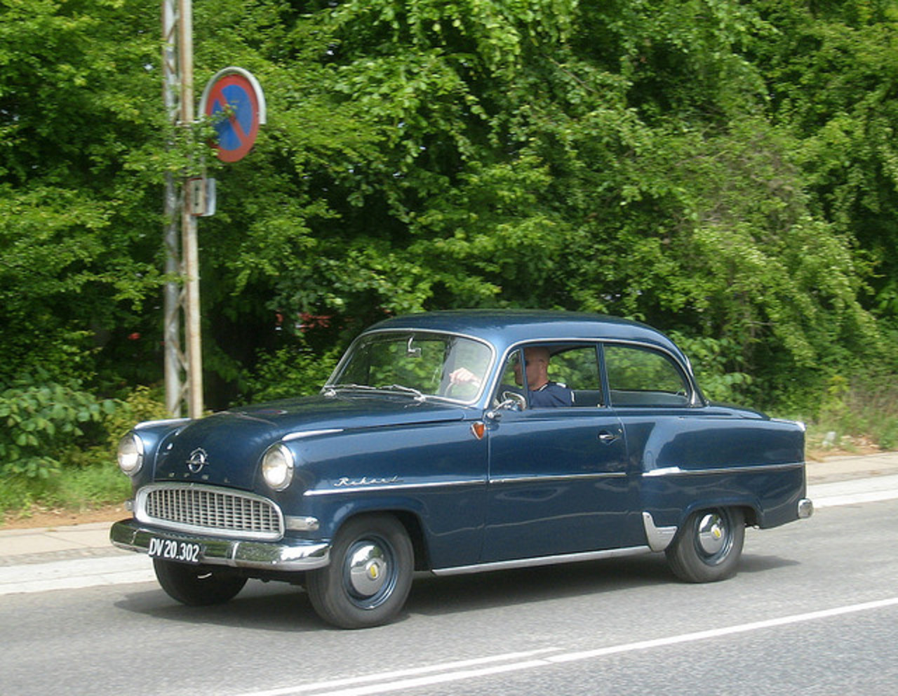 Opel Rekord (1956) / Flickr - Partage de photos!