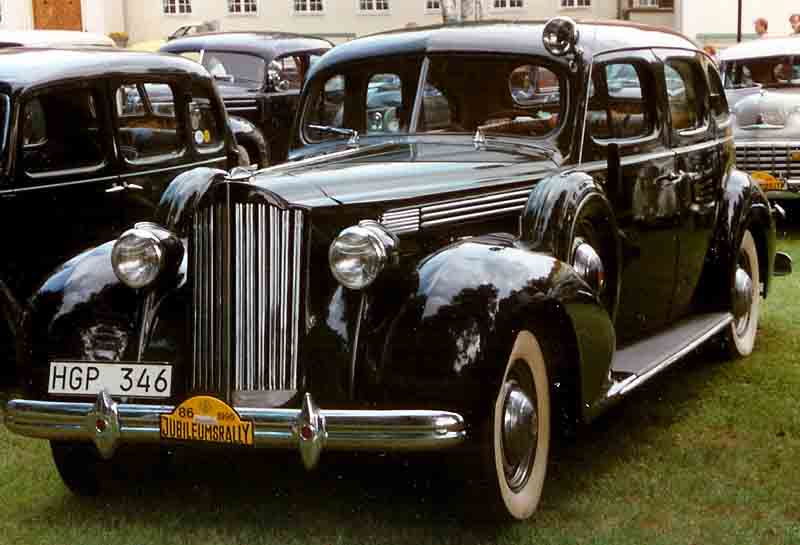Packard Eight Berline de Tourisme