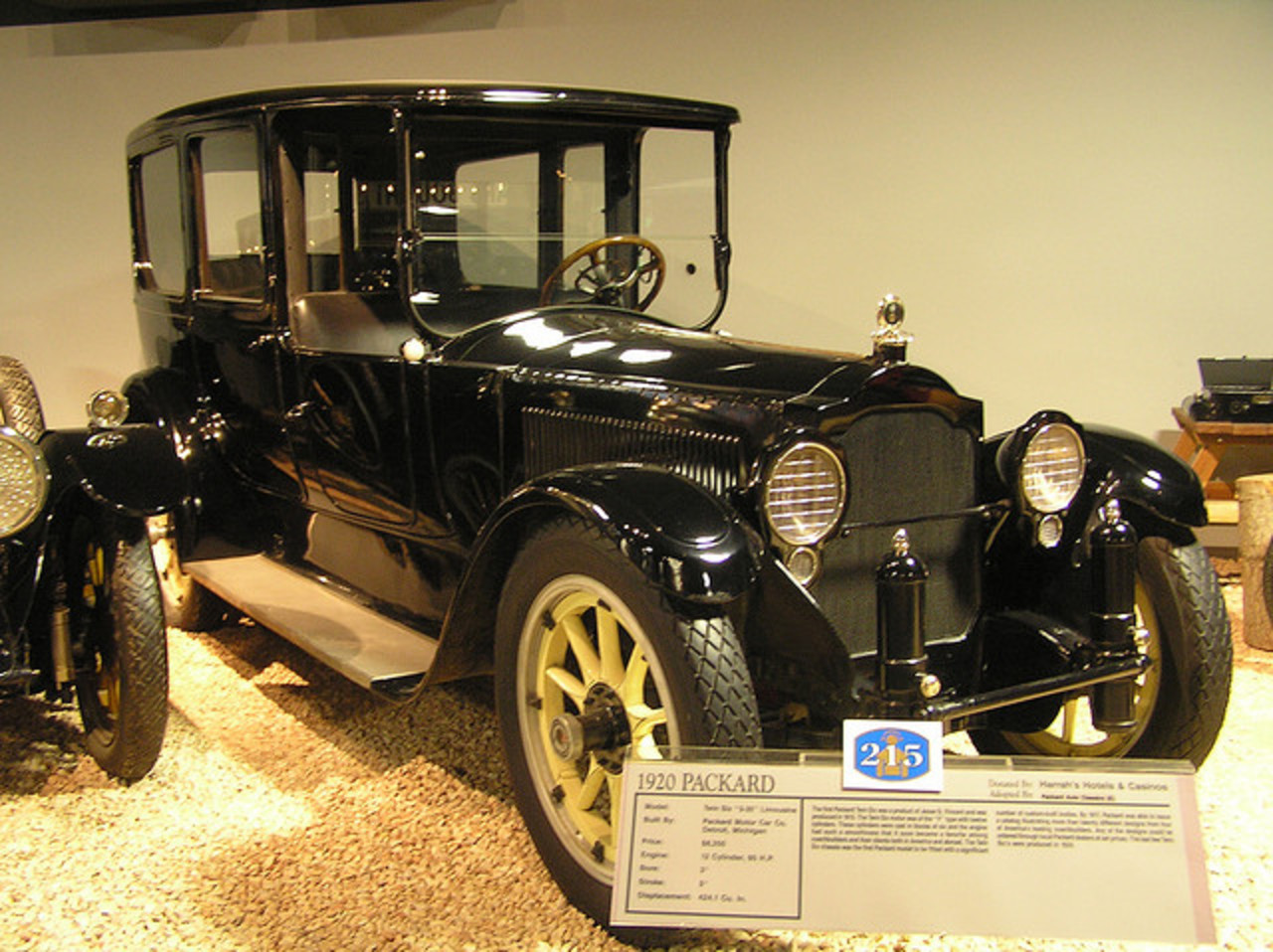 Musée national de l'Automobile, Reno - limousine Packard twin six de 1920...
