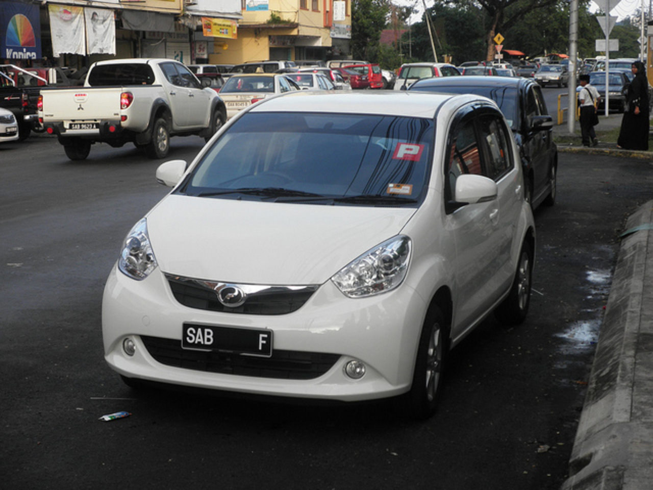 Le Perodua Myvi 2011! / Flickr - Partage de photos!