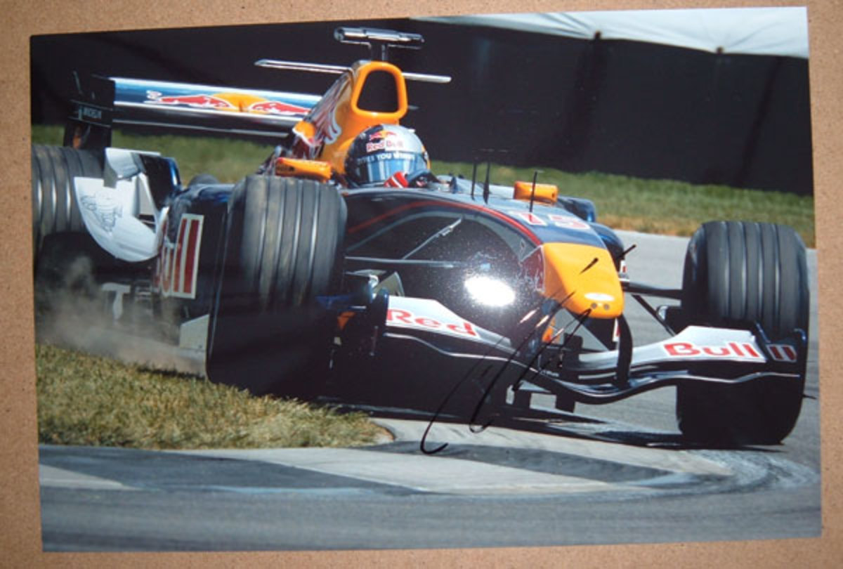 Red Bull: Collections de Drapeaux à Damier, Souvenirs de Formule 1 (F1)