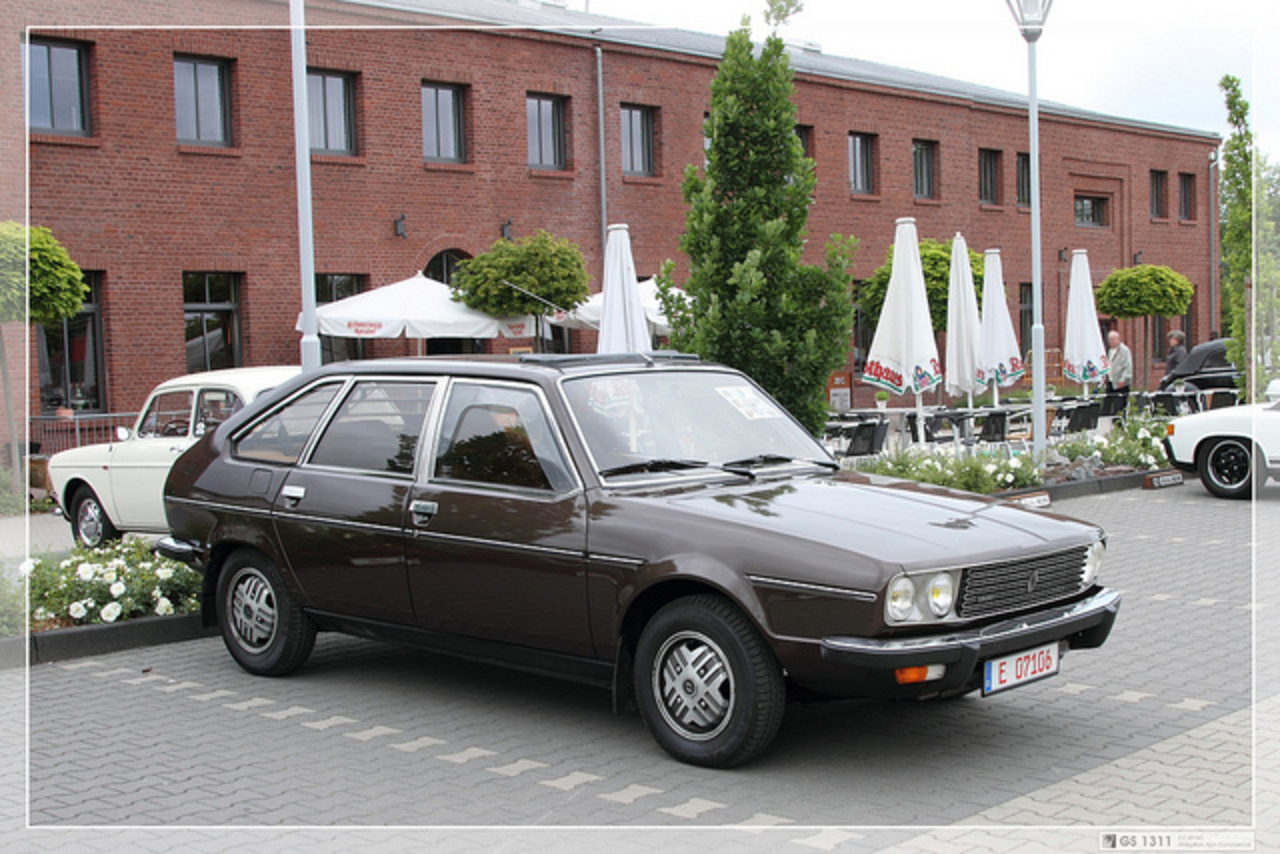 Renault 30. Renault 30 TX. Рено 30 1975. Tatra 613 Special. Рено 30 St.