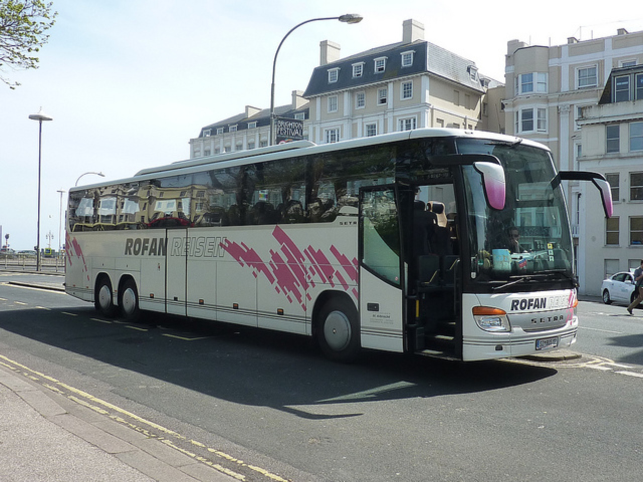 Flickr: Les Bus Et Autocars D'Outre-Mer Dans La Piscine Du Royaume-Uni Et De L'Irlande