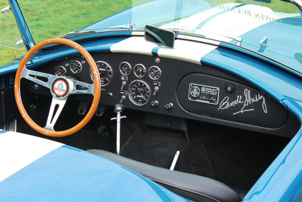 1965 Shelby Cobra 427 SC roadster suite / Flickr - Photo...