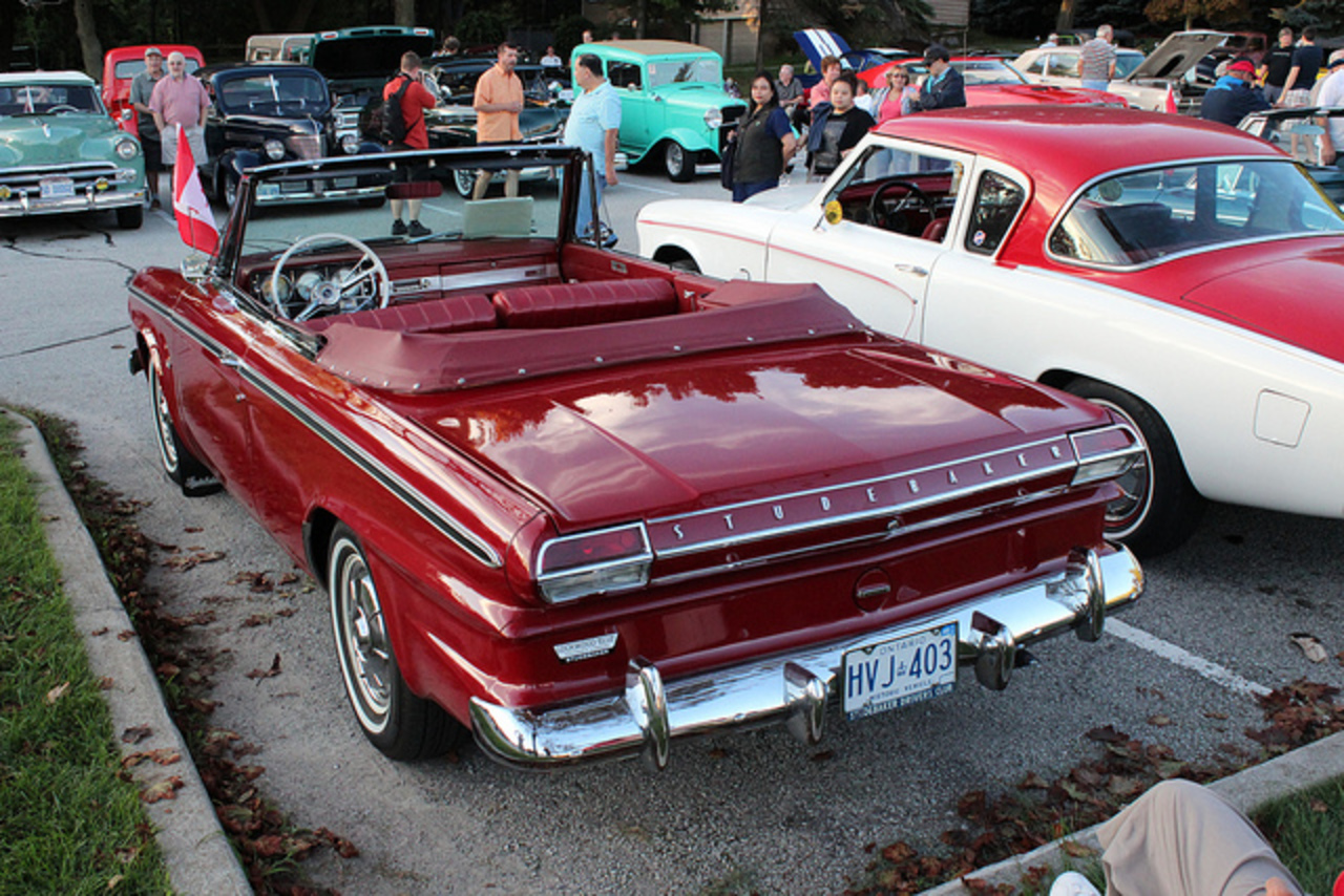 Studebaker Daytona décapotable 1964 / Flickr - Partage de photos!