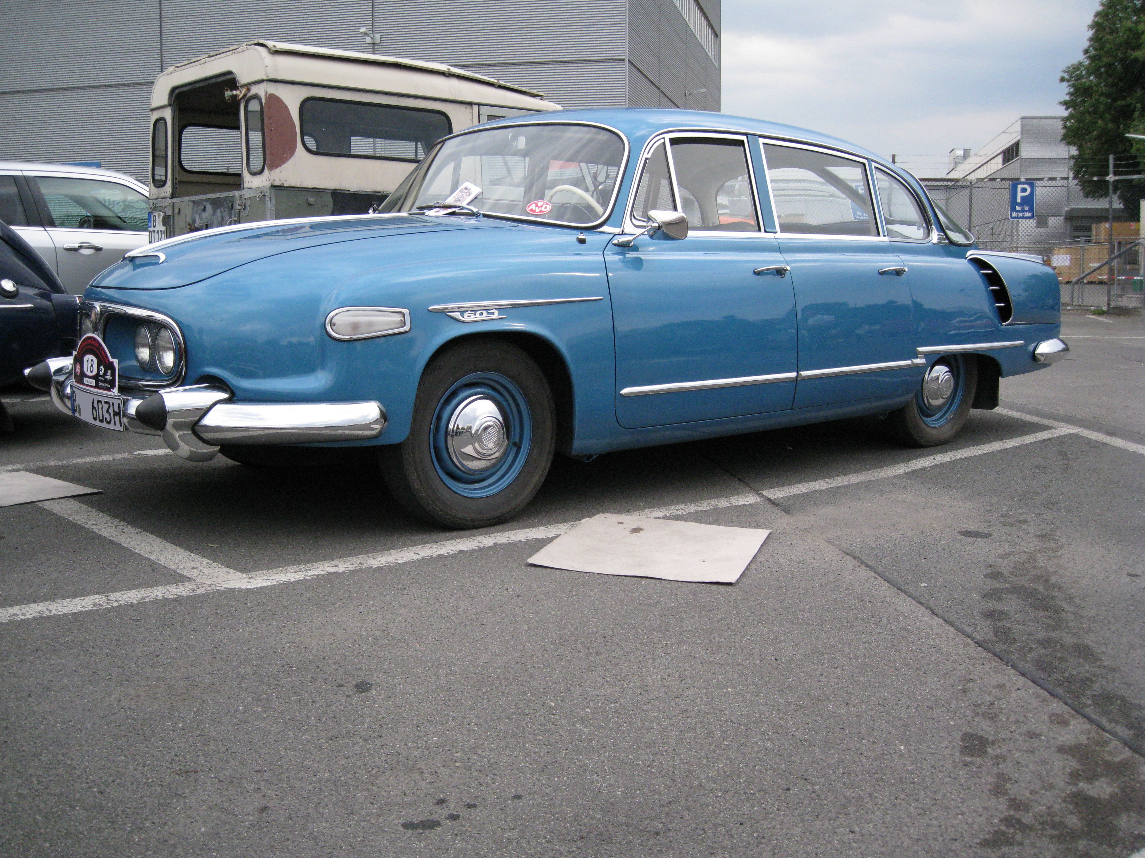 Tatra 603 Tatra 603 - Typ 2-603 (1963-1968) / Flickr - Partage de photos!
