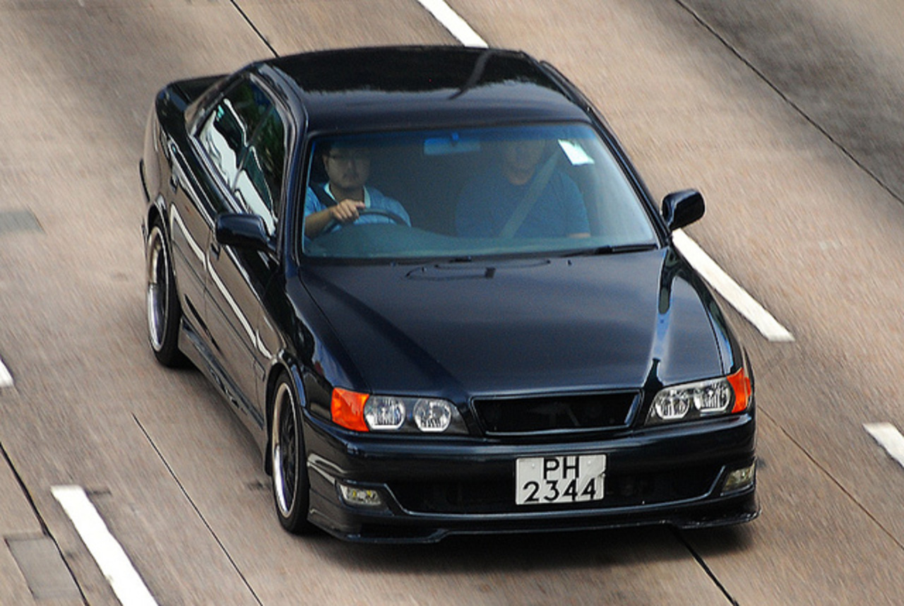 Toyota Chaser Tourer v