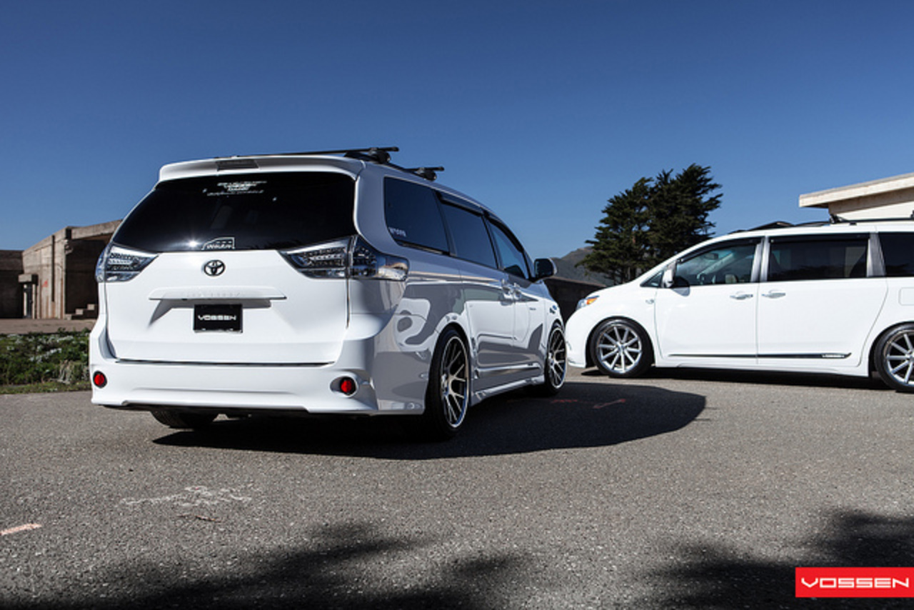 Toyota Sienna / Van Kulture / Flickr - Partage de photos!