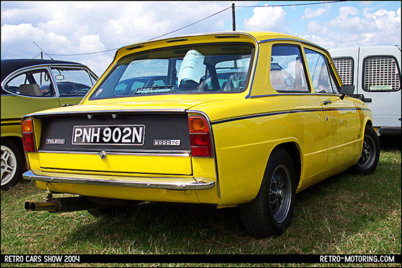 Triumph Toledo Jaune PNH902N / Flickr - Partage de photos!