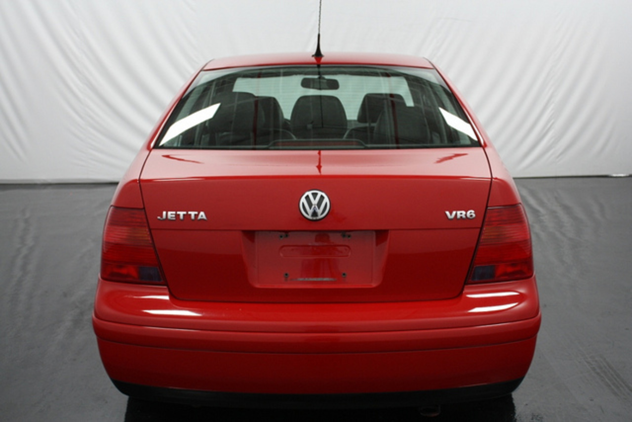 Volkswagen Jetta VR6 Rouge / Flickr - Partage de photos!