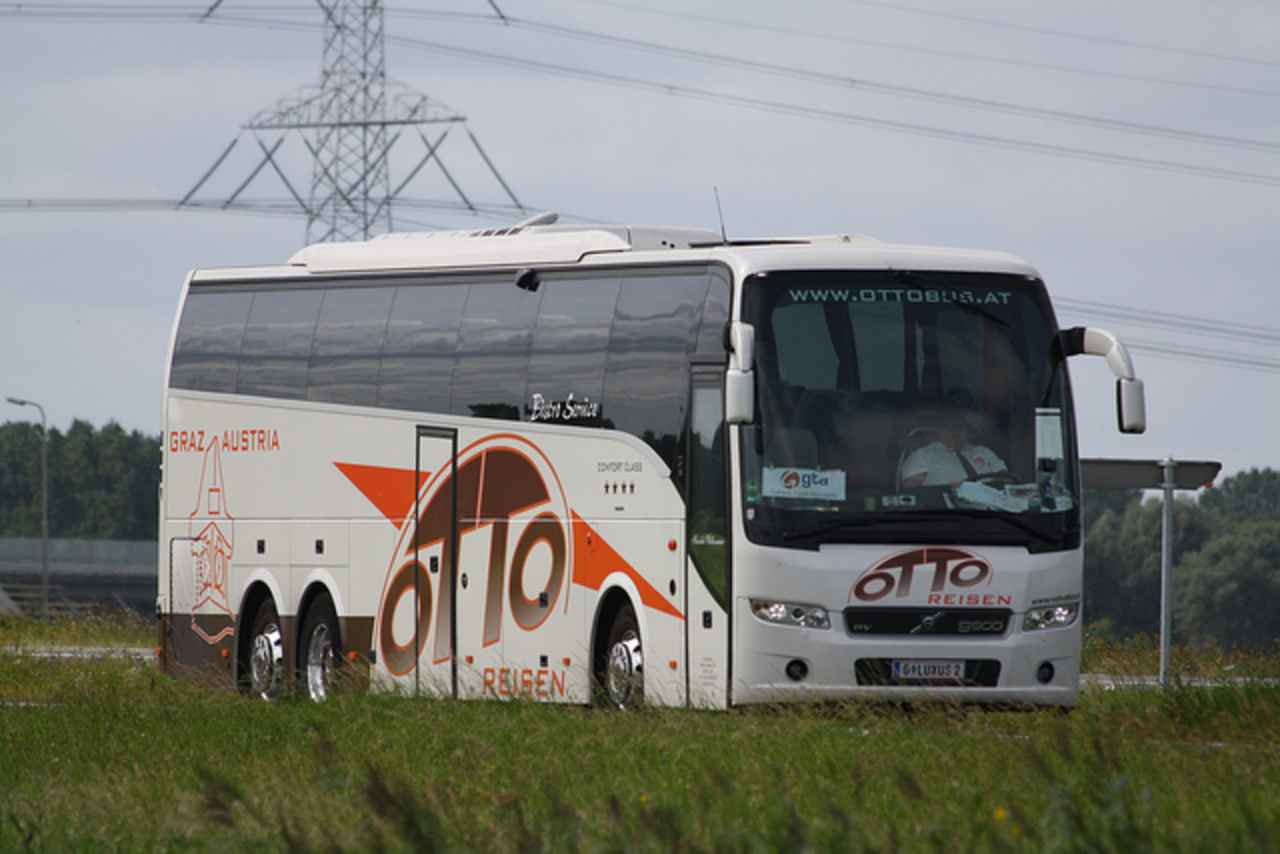 Otto Reisen - Volvo 9900 / Flickr - Partage de photos!