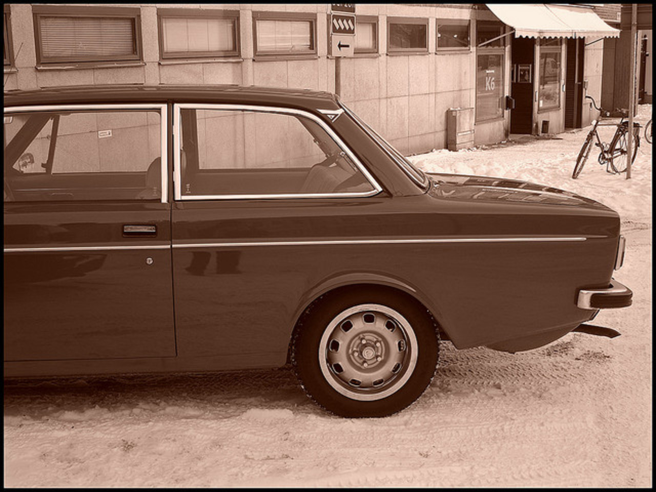 Volvo 142 DL / Flickr - Partage de photos !