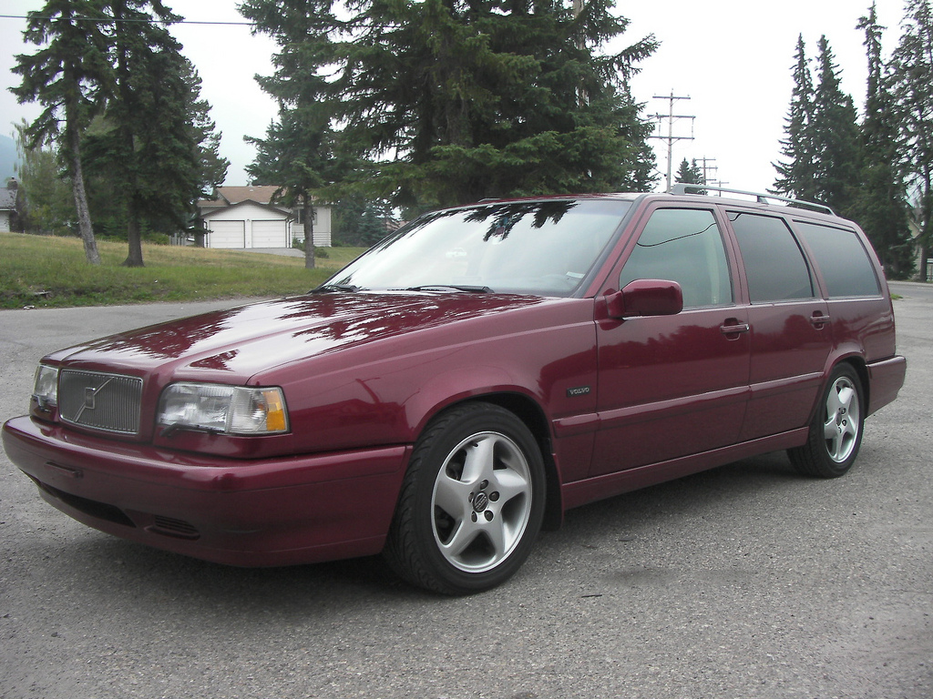 Wagon Volvo 850 GLT 1994, seulement 40 220 milles! / Flickr - Partage de photos!