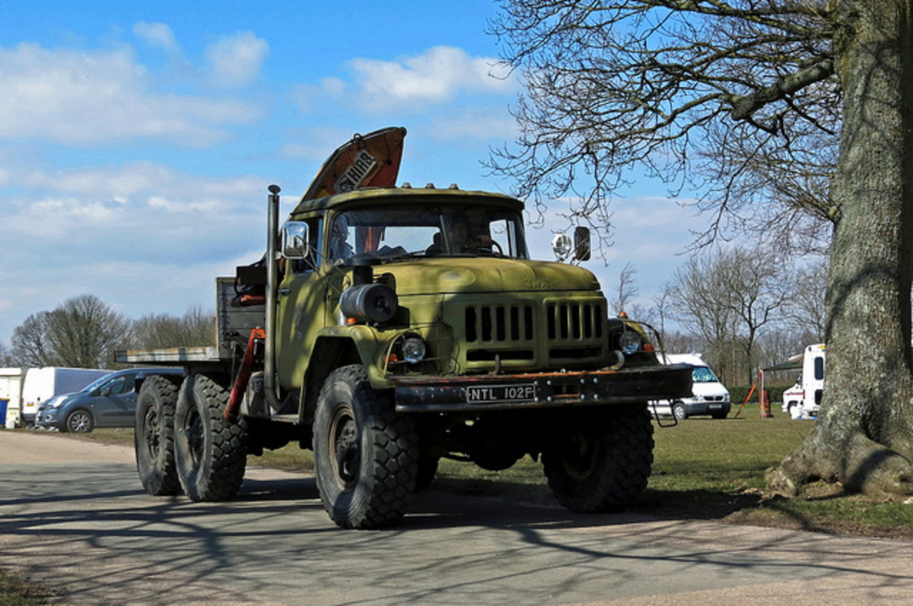 NTL102F ZiL-131 Ex-Camion à plat de l'Armée du Bloc Soviétique | Flickr- Photo...