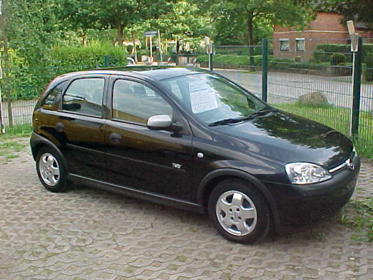 Opel Corsa 1.2 16V Vues 81792