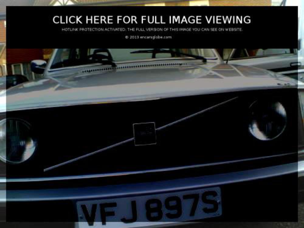 629, édition anniversaire Volvo 244