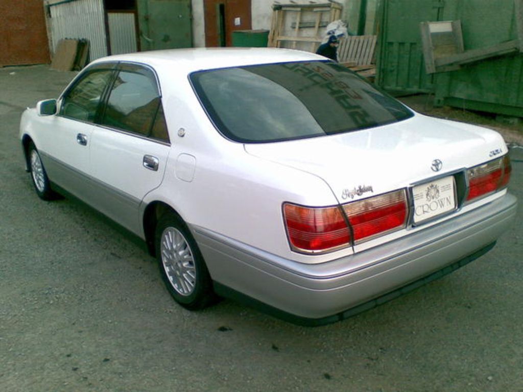 Тойота краун 2000. Toyota Crown 2000. Тойота Краун 2000г. Тойота Кроун 2000 года. Кроун Маджеста 2000г 4 ВД.