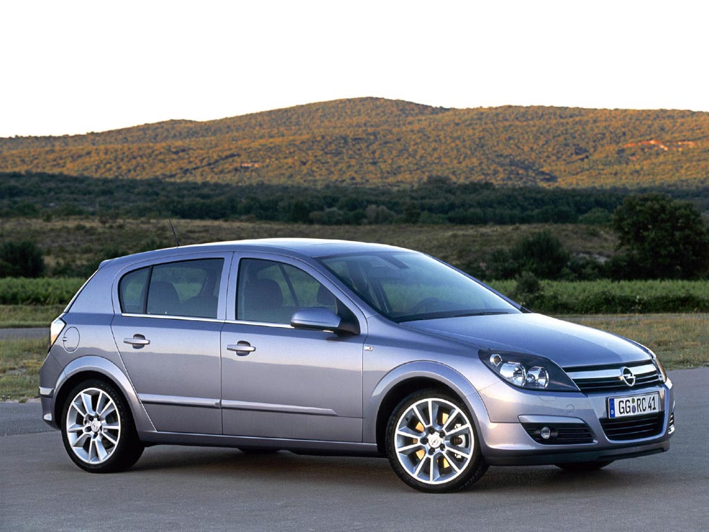 Opel Astra H à Hayon