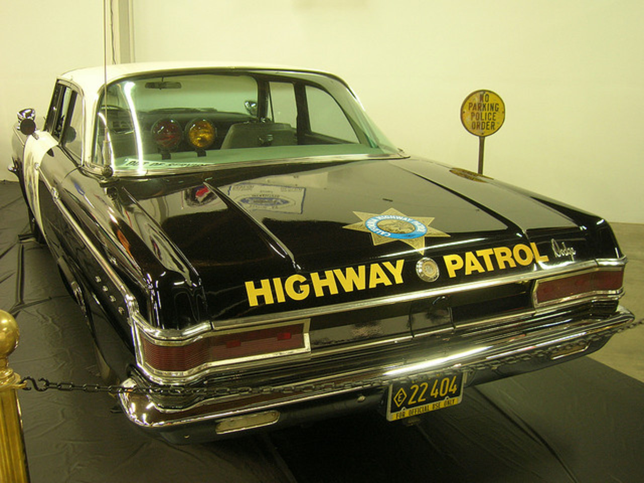 Voiture de patrouille routière Dodge 880 California 1964 2