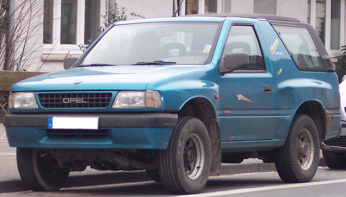 Dossier: Opel Frontera B vl short bleu.jpg