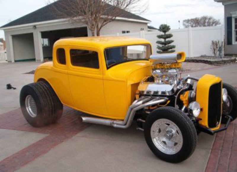 1932 Ford Coupe à 5 vitres Hot Rod