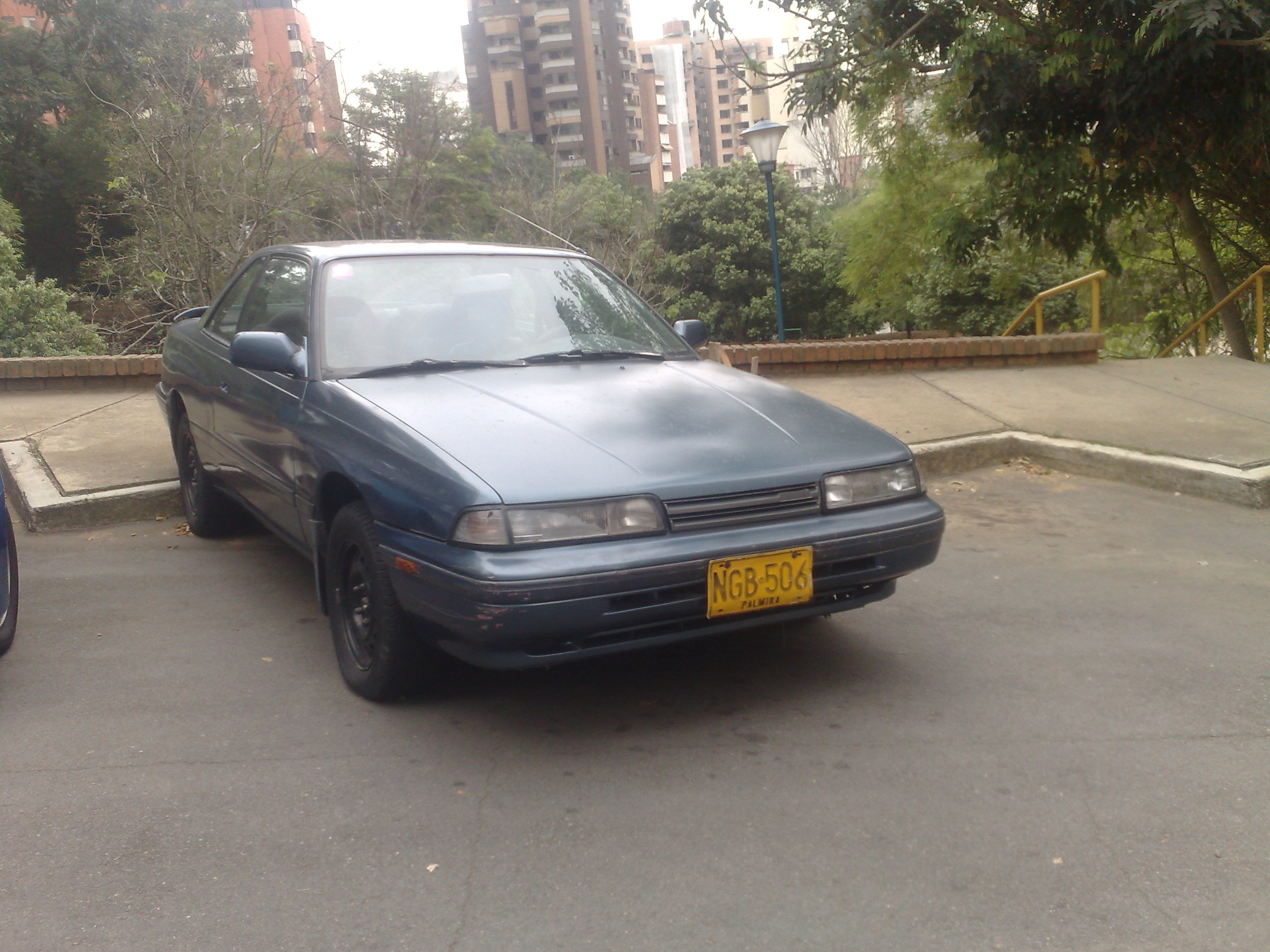 Dossier: 1987-1990 Mazda 626 GLX.jpg