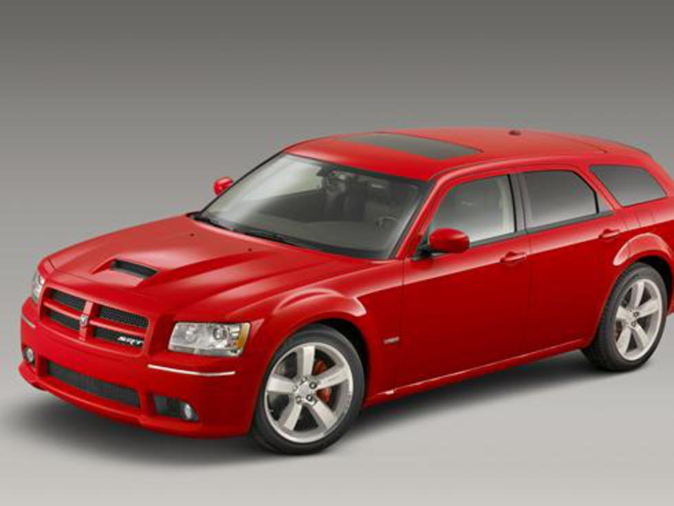 Chef de la conception: Chrysler pourrait relancer le wagon Dodge Magnum