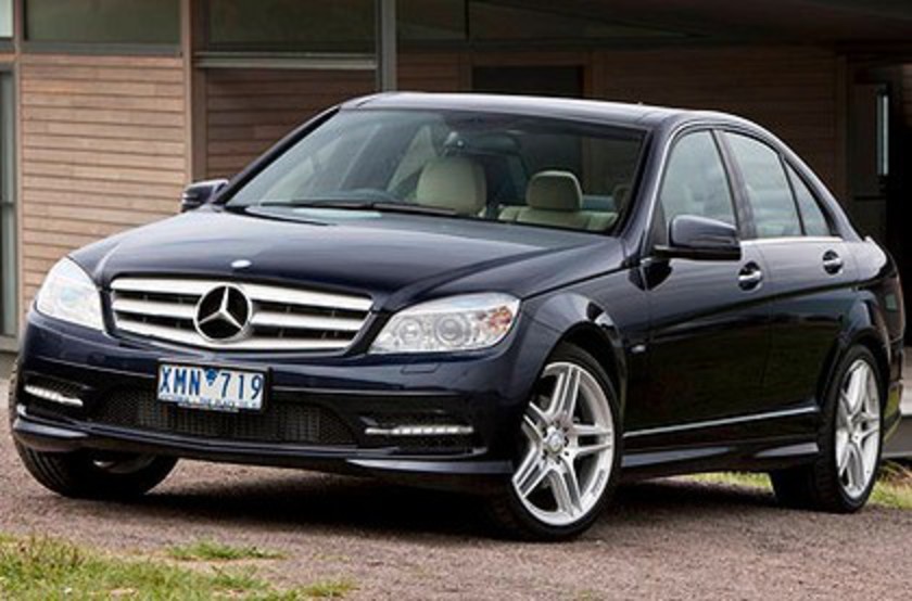 Mercedes-Benz C200 CGI. Notre note: Note: 4 étoiles sur 5