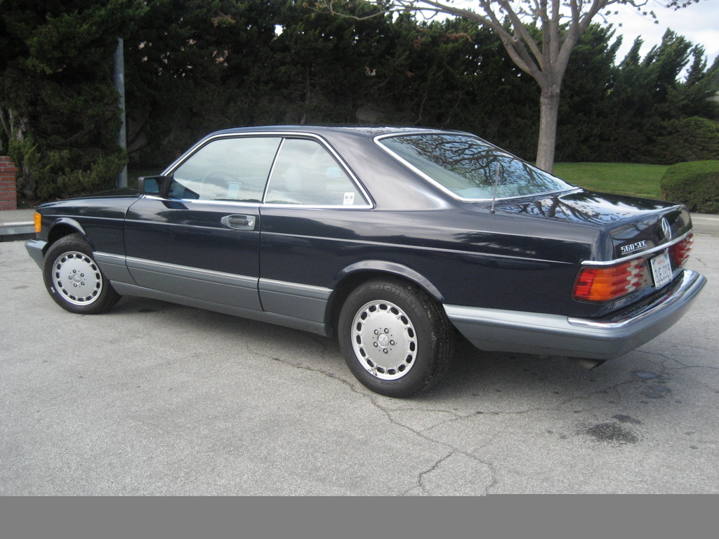 1987 Mercedes-Benz 560 SEC Coupé 2D classiq miles bas - 6450 $ (fremont