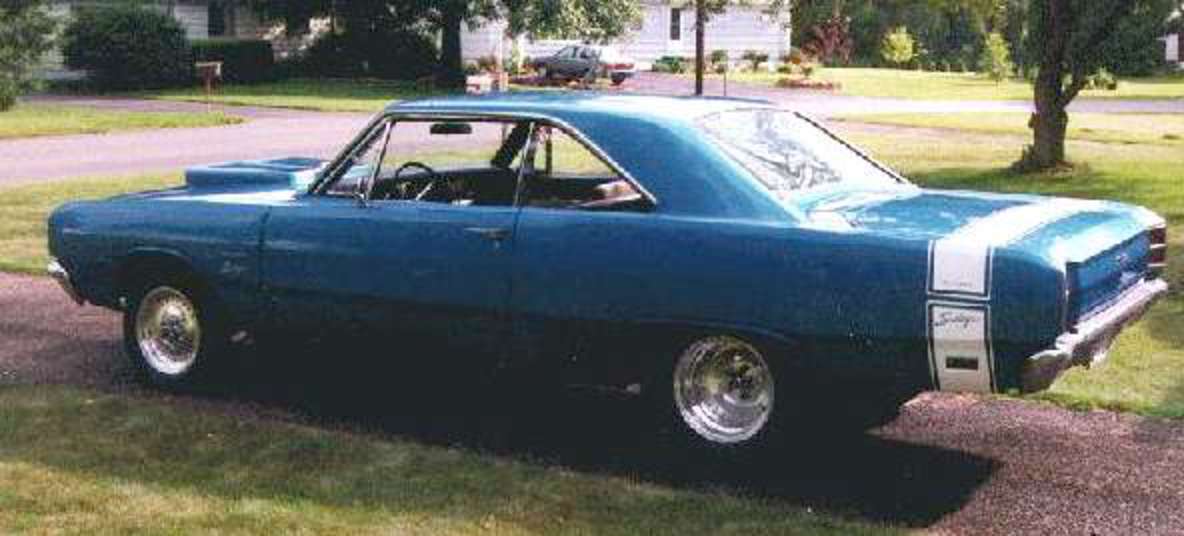 1969 Dodge Dart Échangiste.JPG (26488 octets). Ci-dessus se trouve la Dodge 1969 de Jim Barker