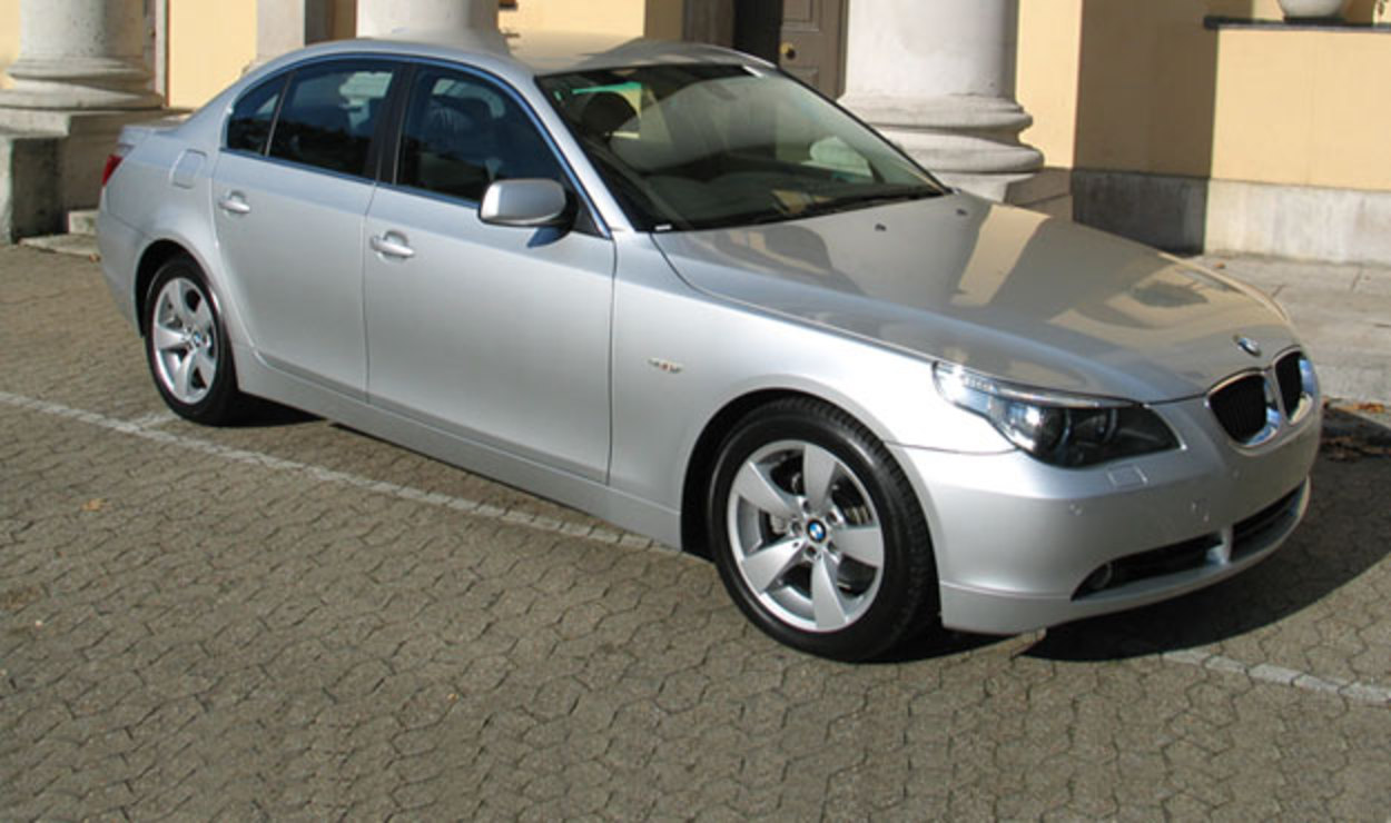 5/ images / BMW / BMW-525i/ bmw_525i_tit_silver_1_big.jpg @@ BMW 525i SE Auto