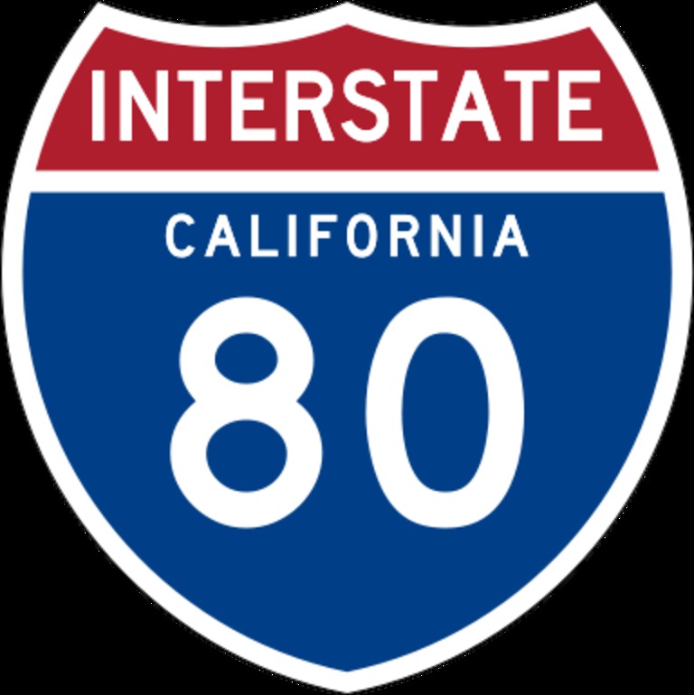 Voiture de patrouille Dodge 880 California Highway