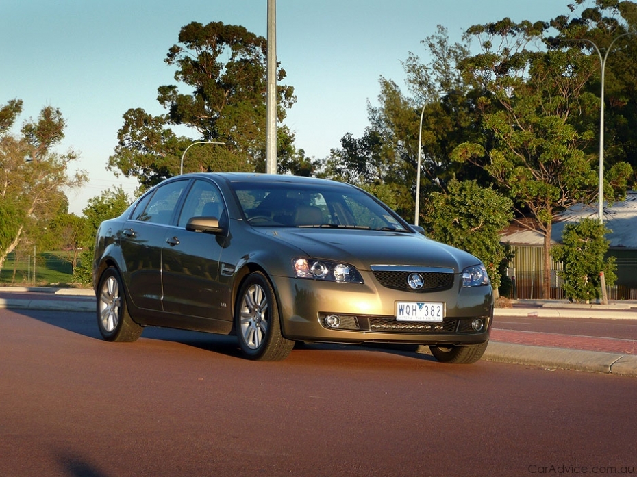 Profitez de ces photos et fonds d'écran du Holden Calais VE V8.