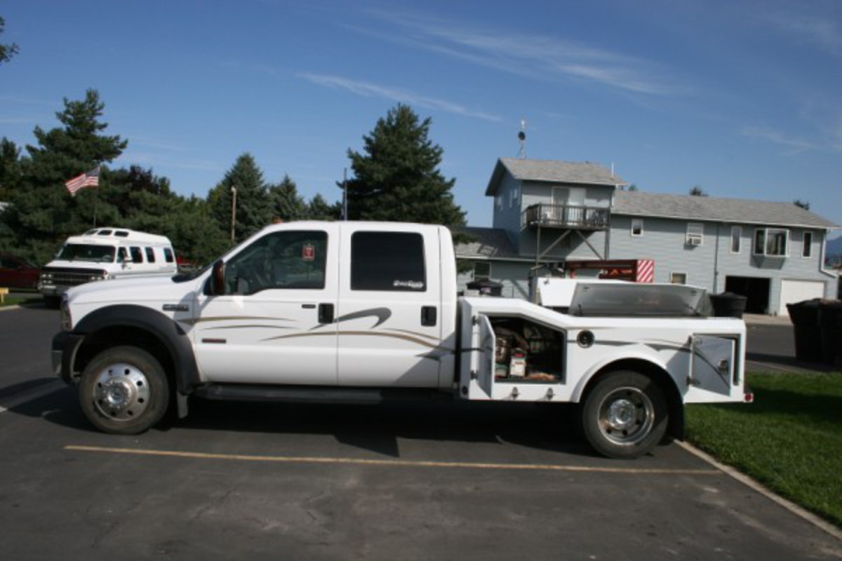 À vendre Ford F-550 2007. 45 000 miles, tous les services recommandés effectués