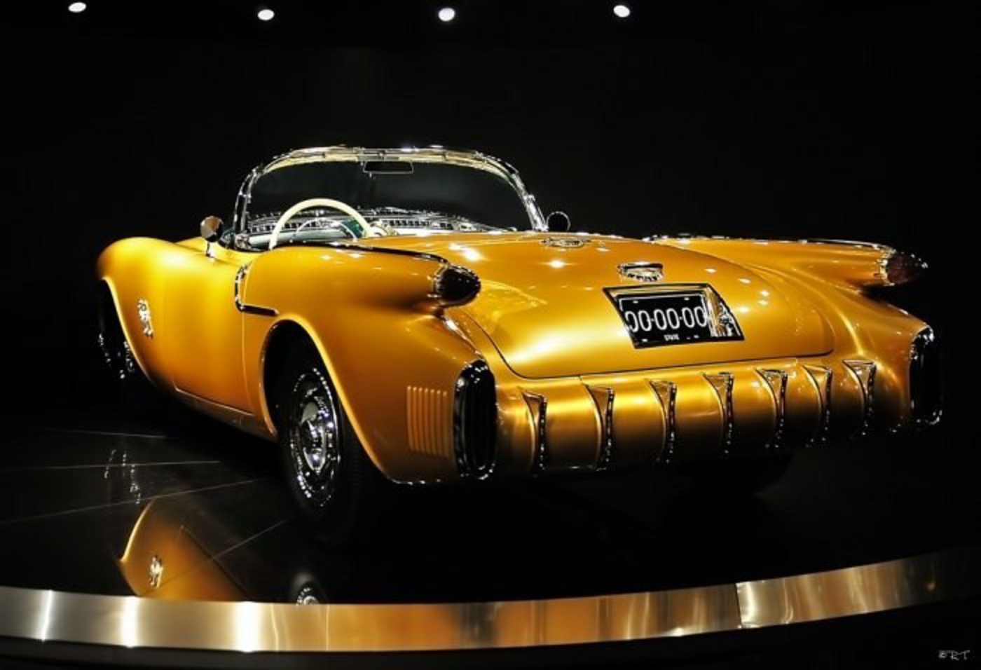 Téléchargement Gratuit 1954 Oldsmobile F 88 Concept Car Gold Hfvr Avec Résolution
