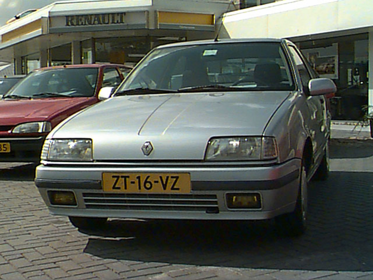Renault 19 TR à hayon 3 portes