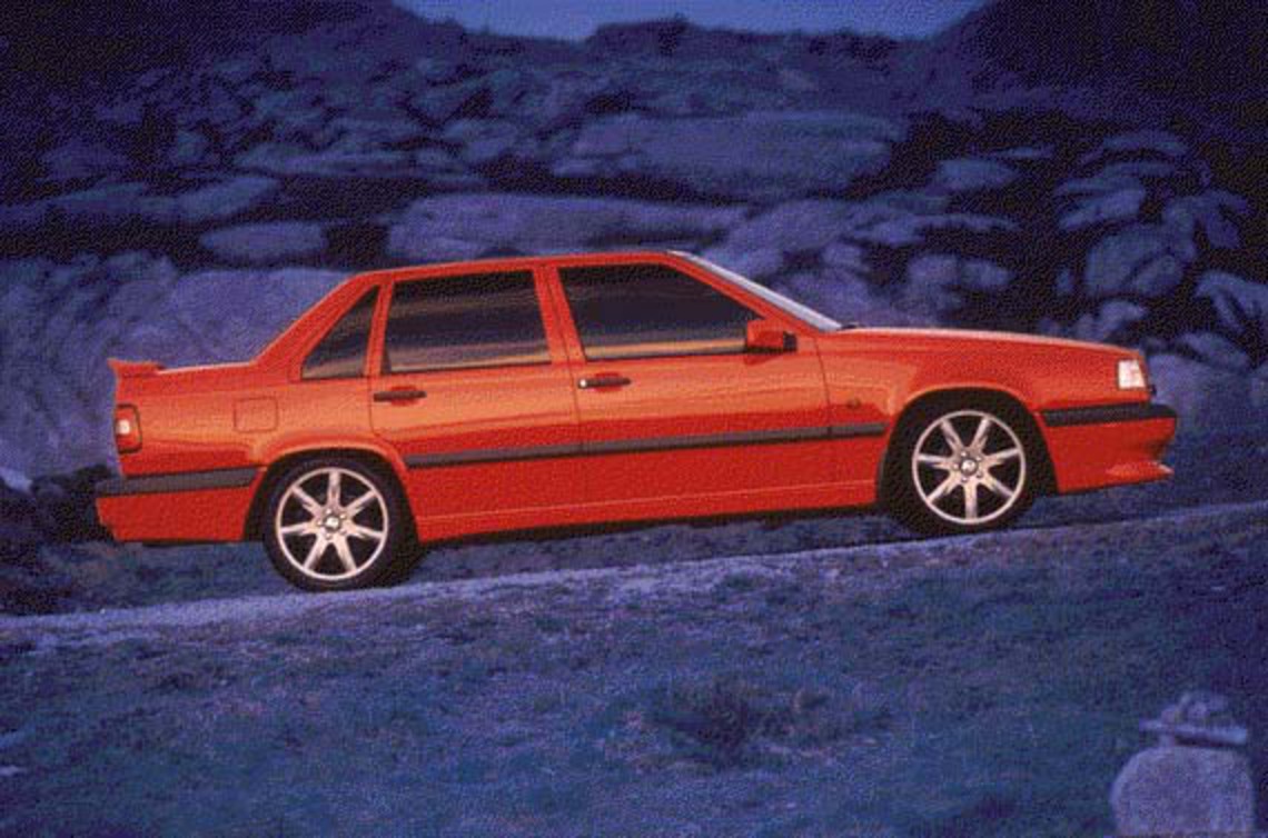 1994 Volvo 850 4 Dr GLT Sedan photo, extérieur