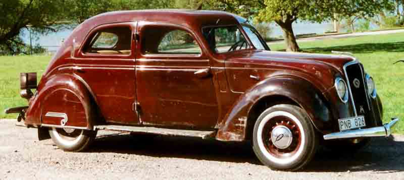 Dossier: Volvo PV36 Carioca 1935.jpg. Pas de résolution supérieure disponible.