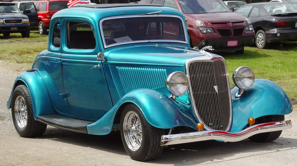 Ford Coupé 5 Vitres 1934 - Bleu - Angle avant