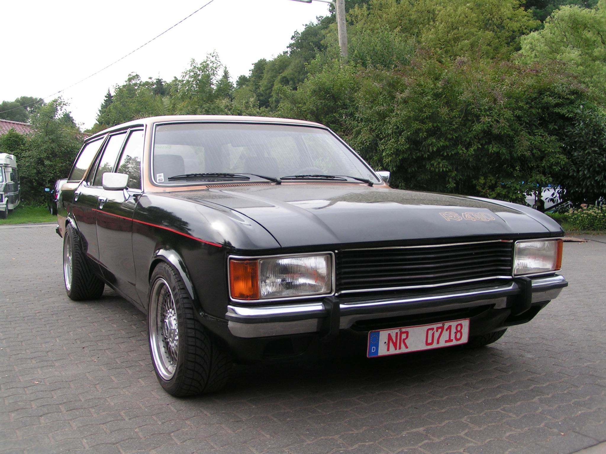 Ford granada wagon (934 commentaires) Vues 29953 Évaluation 100