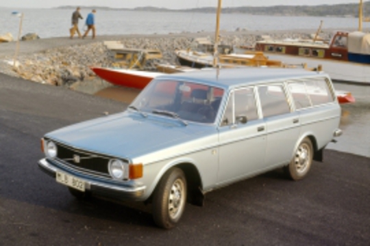 Tout comme les modèles précédents, la Volvo 145 était une voiture très spacieuse mais,