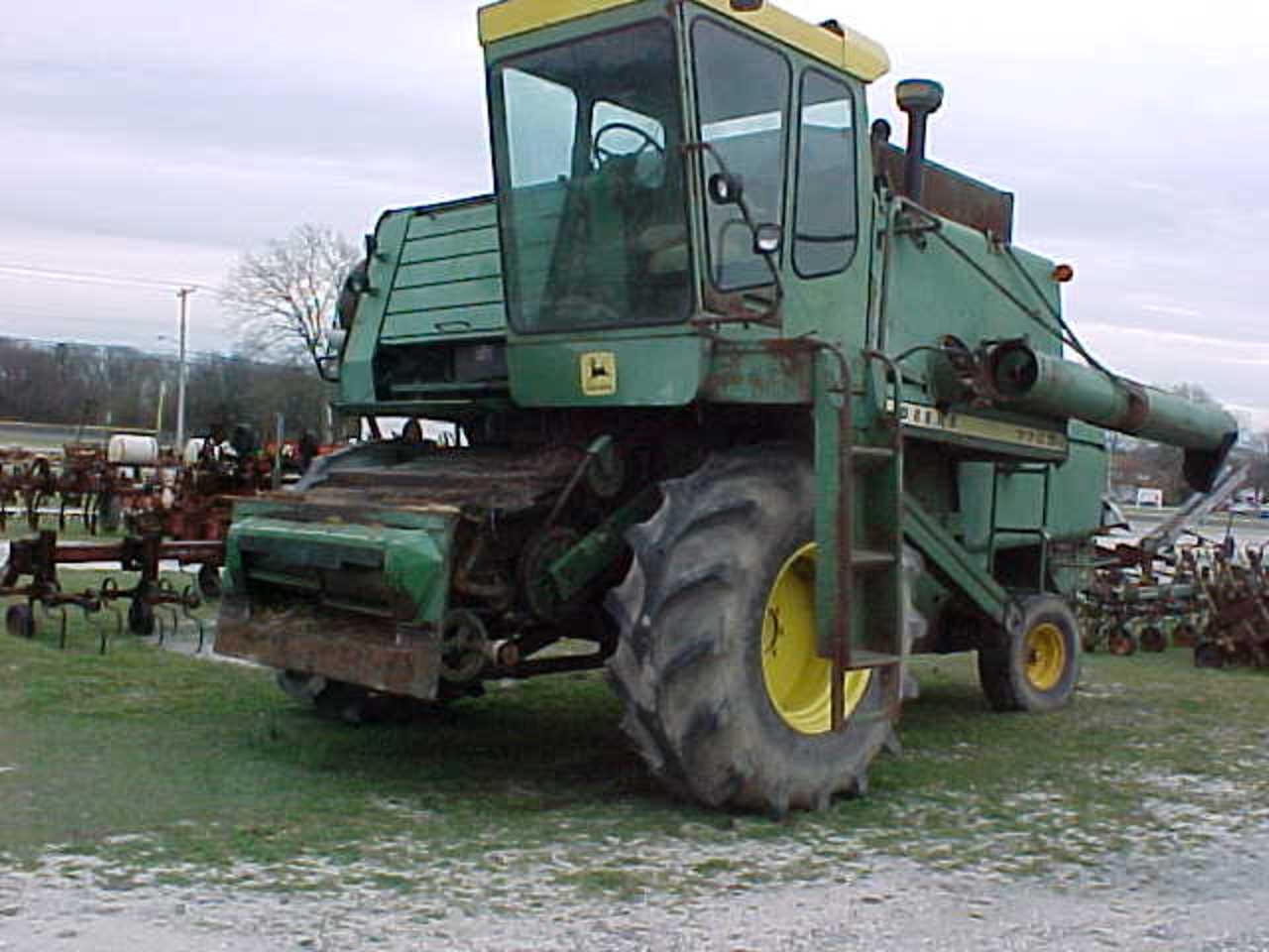 John deere 7700