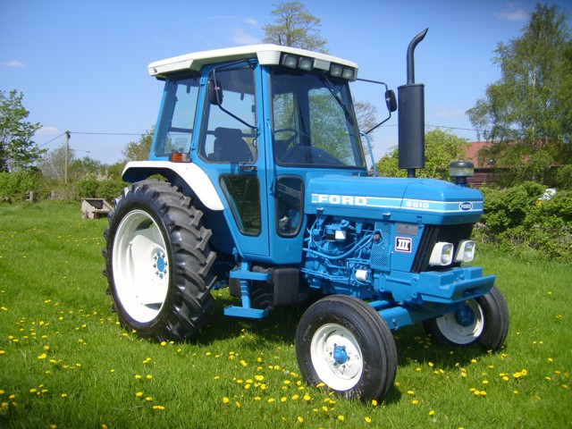 Ford 7610