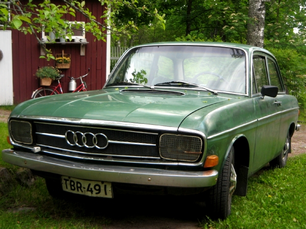 Audi 60 L