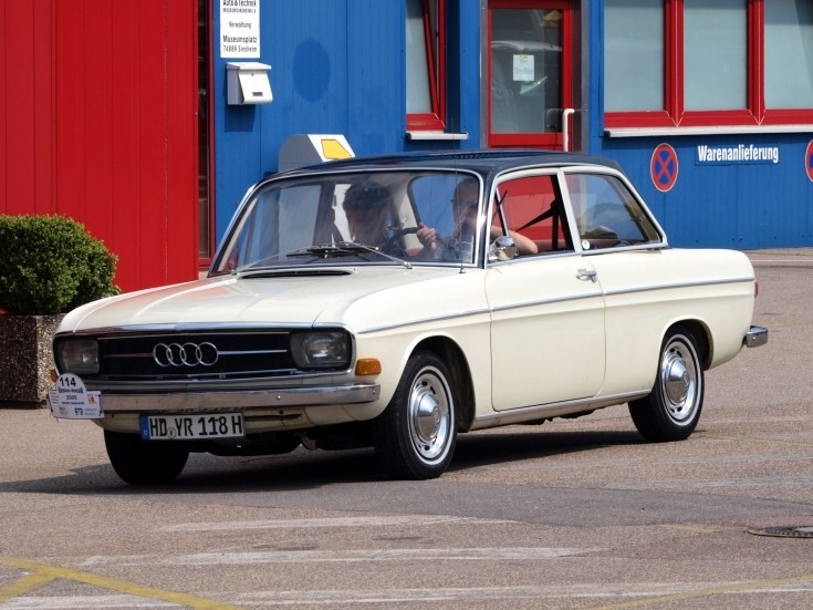 Audi 60 L