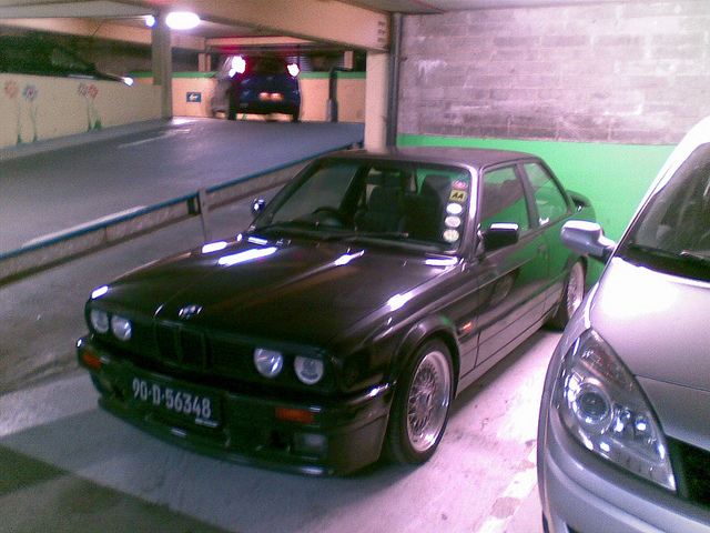 BMW 320i L